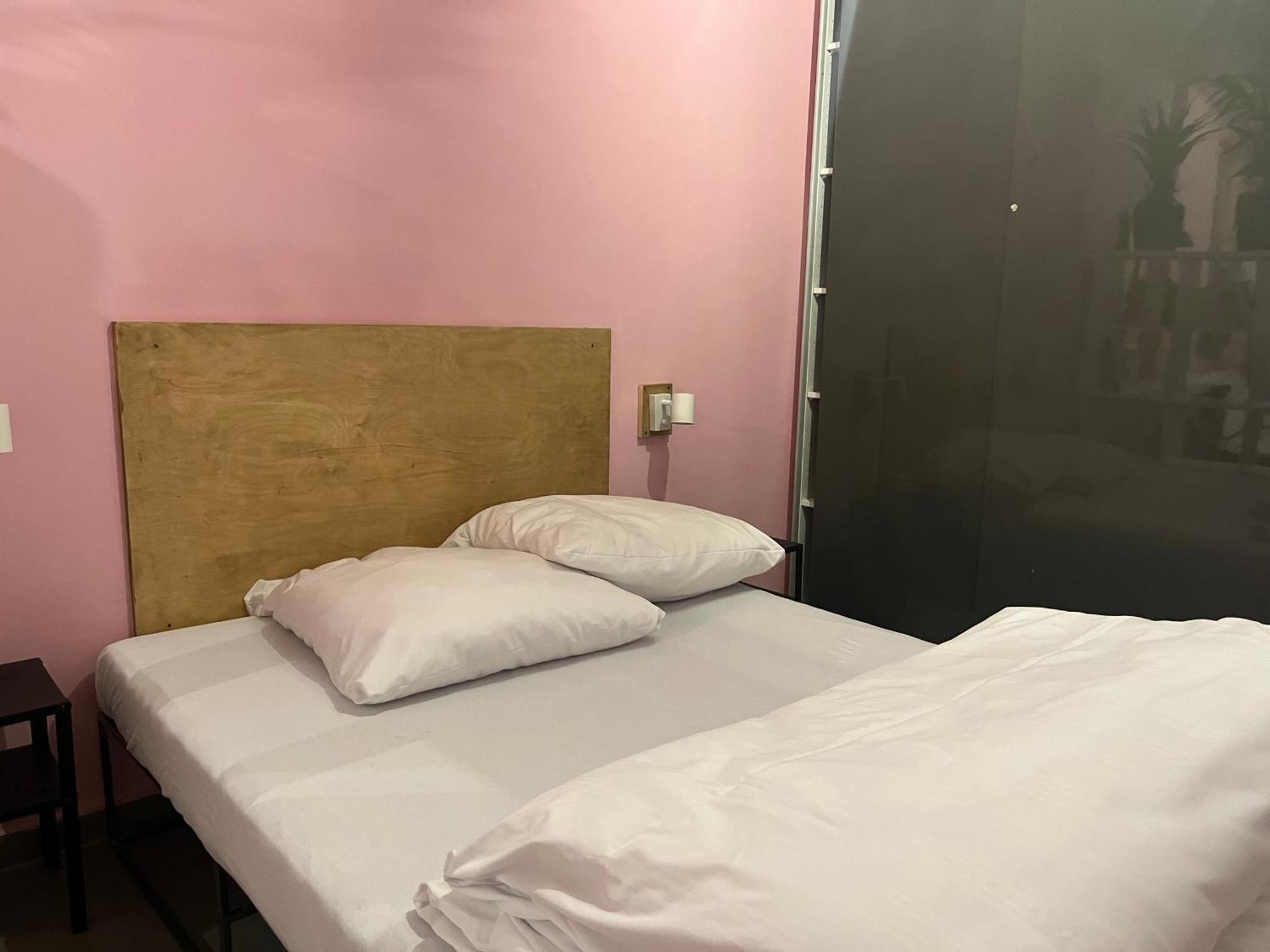 Double Room Private Bathroom